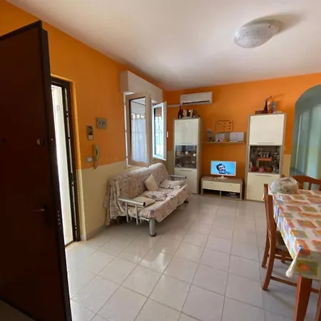 Holiday home Villavillachiara *